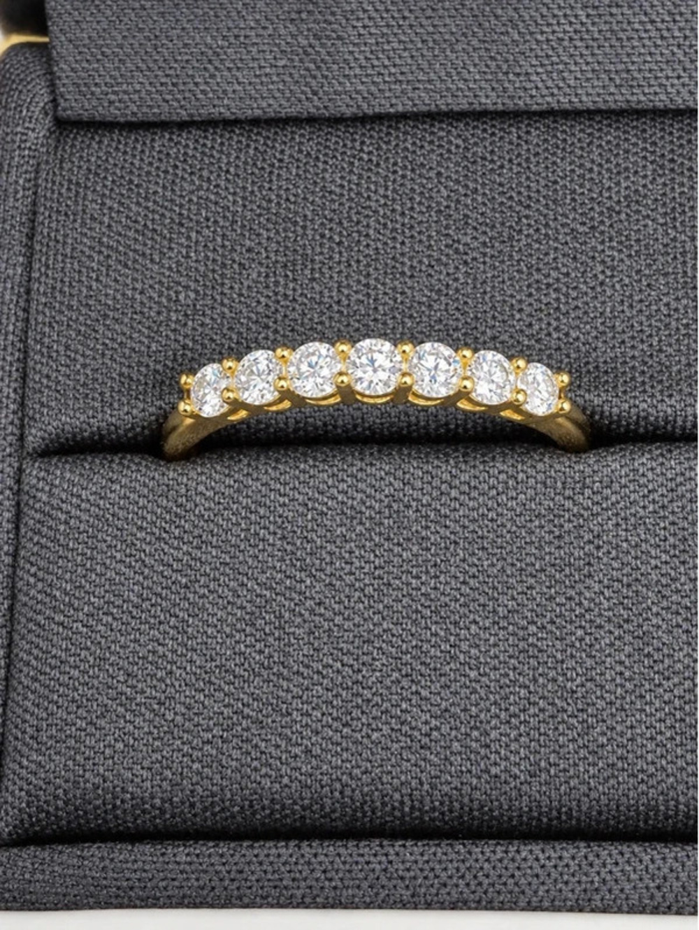 #804 1 CT Moissanite Seven-Stone Ring Size 8.25 Gold-Plated S925 Sterling Silver